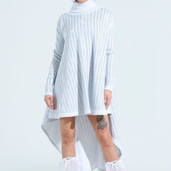 NWT AKIRA IMAGINE BLING SWEATSHIRT MINI DRESS IN GREY Size SMALL - Picture 1 of 6